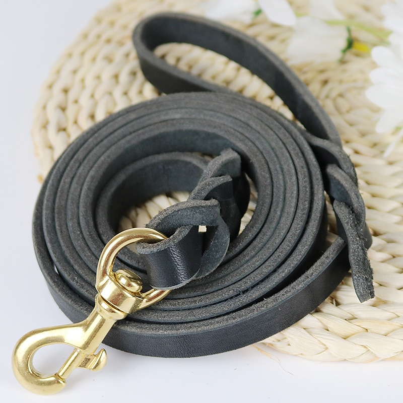 Copper Hook Pet Cowhide Traction Rope For Dogs Medium To Large Size Leather Dog Chain Gold Fur Soft Cowhide Dog Traction Rope4