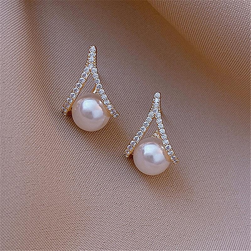 Women's Pearl Stud Earrings Fine Jewelry Classic Precious Stylish Romantic Earrings Jewelry Silver For Gift Festival 1 Pair2