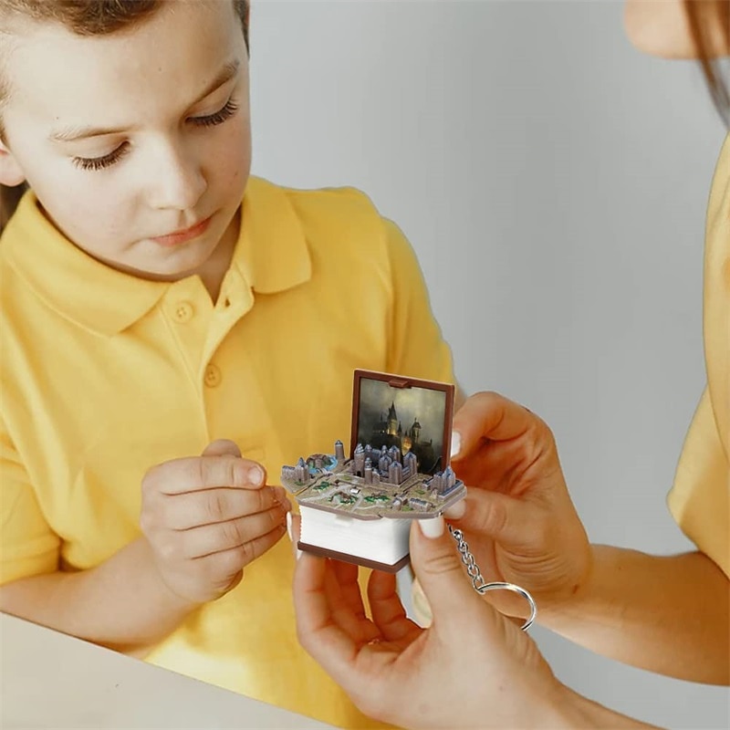 Enchanted Castle Keychain for KidsBackpack toyBrownMini toys for boys and GirlsHarry funko pop keychainsMiniatures Toys for 8-12Enchanted Castle Scene for WomenMenChildren Birthday Gift4