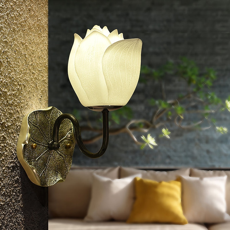 Mid-Century Lotus Flowers Wall Sconces Bedside Sconce Lighting Fixture Resin 3 Light Wall Mounted Lamps for Bedroom Hallway 110-240V4
