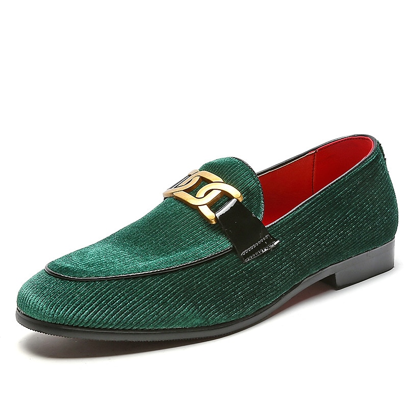 Men's Green Velvet Loafers with Gold Chain Detail – Stylish Slip-On Shoes for Formal, Casual, and Evening Wear2