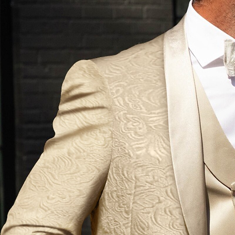 Men's Wedding Party Tuxedos Homecoming Party Champagne Floral Tailored Fit 3 Piece Single Breasted One-button3