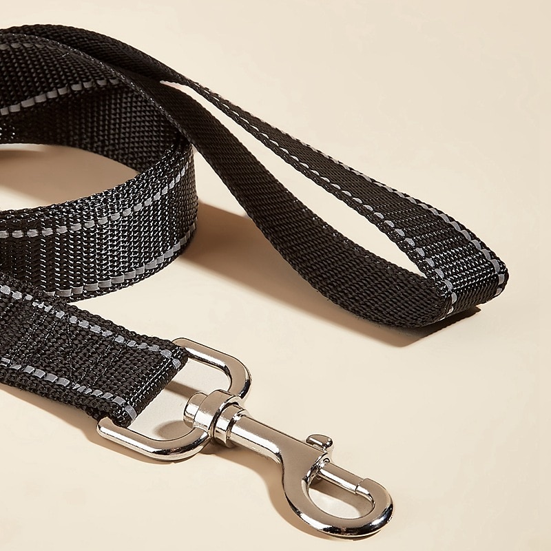 2 Meter Reflective Nylon Pet Traction Rope Comfortable Lining Handle Convenient Training Rope Dog Traction Belt3