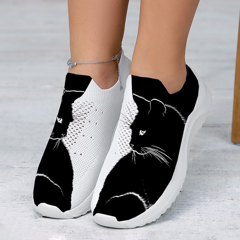 Women's Black Cat Print Slip-On Sneakers – Breathable Knit Walking Shoes for Casual Wear, Travel, and Cat Lovers3