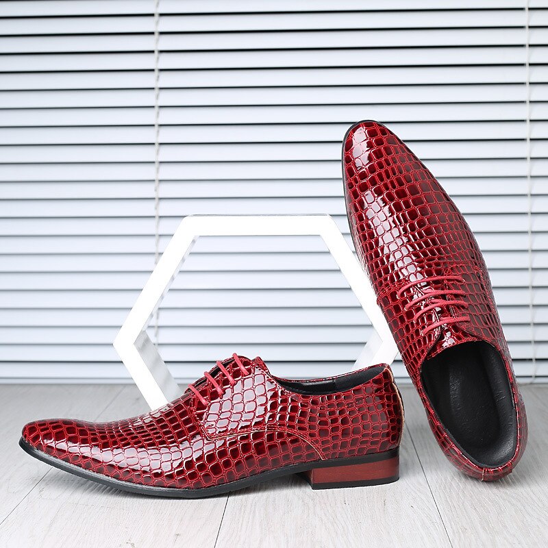 Men's Blue and Red Patent Faux Leather Oxford Shoes – Embossed Crocodile Pattern with Lace-Up Design for Formal Events and Business Wear3