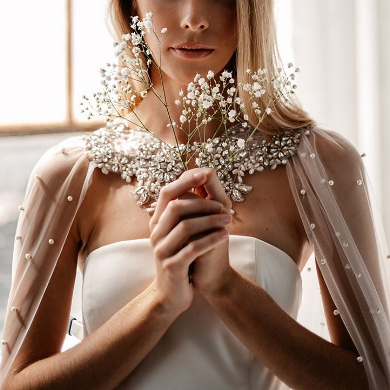 Bridal's Wraps Elegant Bridal Sleeveless Tulle Wedding Wraps With Rhinestone For Wedding Spring & Summer2