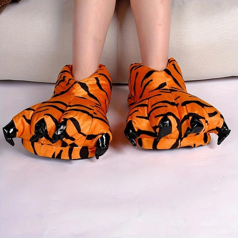 Animal Paw Home Slippers Soft Plush Cozy House Slippers Anti-skid Slip-on Shoes Indoor For Men Winter Shoes3