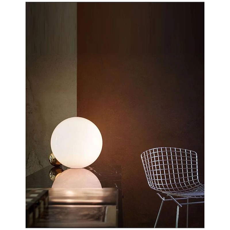 Table Lamps Globe Design Bedroom Bedside Ornaments Atmosphere Decorative Light 110-240V3