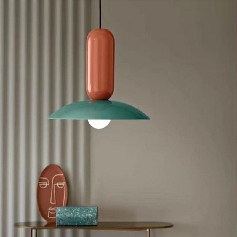 Pendant Lamp Minimalist Chandelier Nordic Simple Style High-end Colorful Metal Chandelier Adjustable Retro Metal Lampshade Fixture For Kitchen Island Living Room 110-240V2