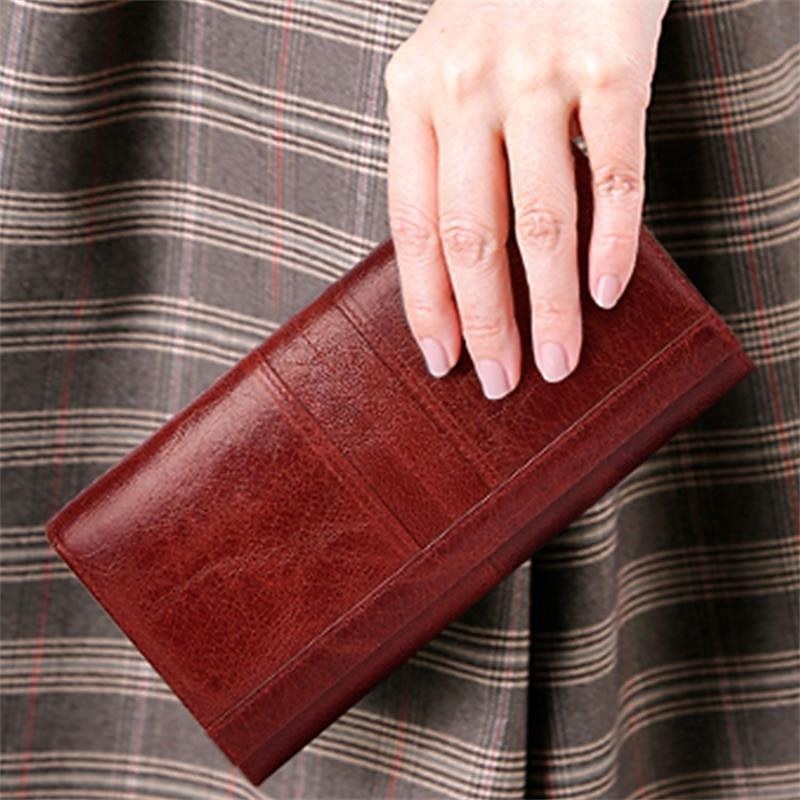 Women's Vintage Red Leather RFID-Blocking Wallet - Multi-Compartment Clutch with Card Slots, Coin Pocket, and ID Window for Everyday and Travel Use