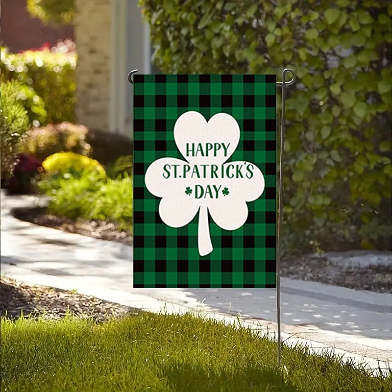 Saint Patrick Day Garden Flag 12x18Inch Outdoor Decorations Welcome Garden Patio Flag Lucky Clover Yard Gnomes Rainbow Flag Double Sided Holiday Outdoor Flags 1pc