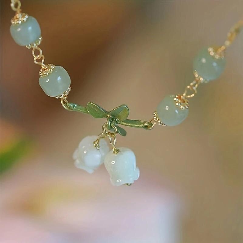 Lily Of The Valley Bracelet, Green Beaded Flower Pendant Bracelet, Exquisite Vintage Accessories, Women Girls Jewelry, Bachelorette Party Decor, Wedding Anniversary Party Favors, Birthday Party Decor,