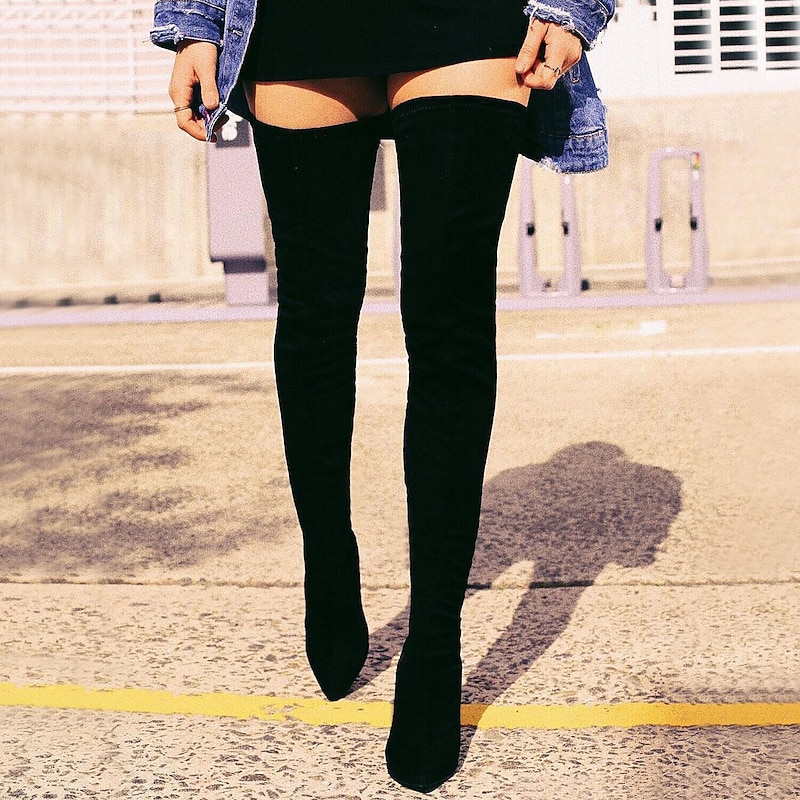 Black Women's Thigh-High Boots with Stiletto Heels for Elegant and Fashionable Wear2