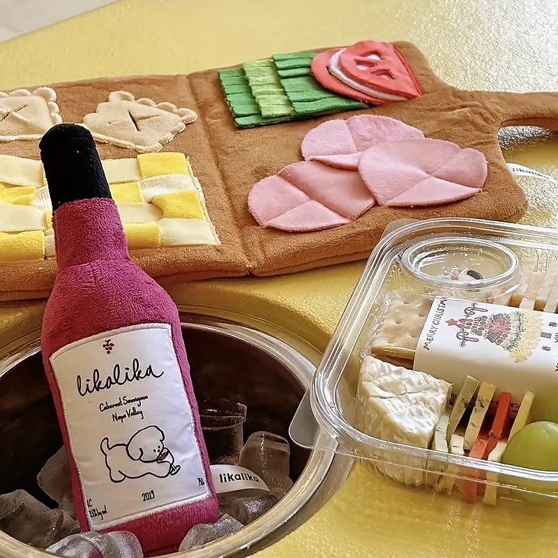 1pc Animal Vegetable Design Pet Grinding Teeth Squeaky PlushToy Durable Chew Toy For Dog Interactive Supply3