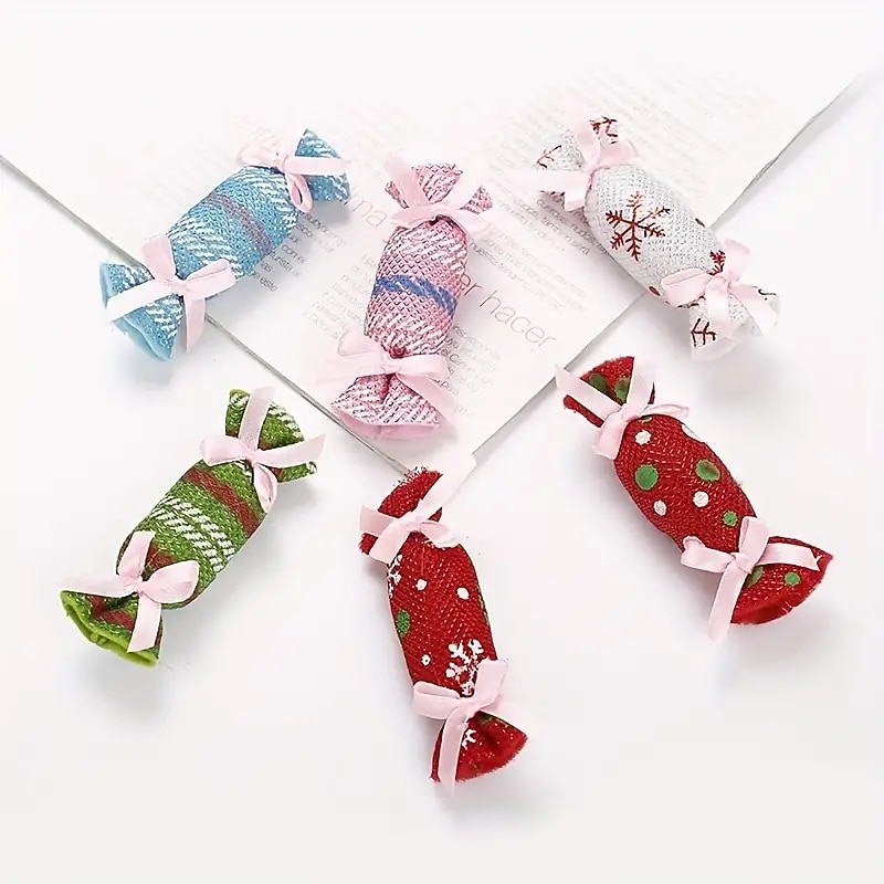 2pcs Random Color Christmas Candy Design Pet Plush Toy ChewDurable Cat Toy For Cat And Dog Supplies4