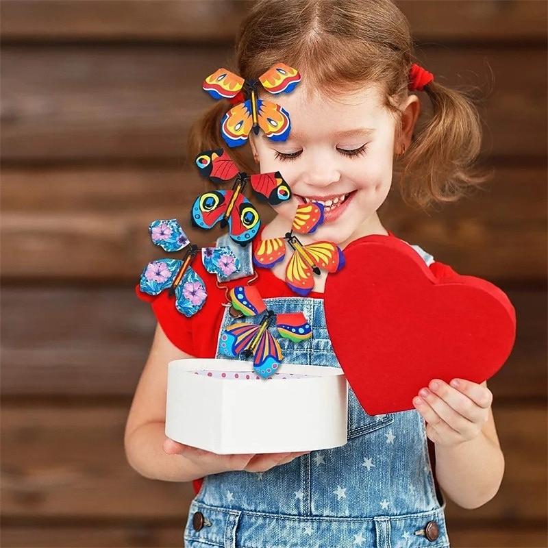 5pcs/set Flying In The Book Magic Butterfly Flying Card Toy With Empty Hands Butterfly Wedding Magic Props Tricks Christams Gift4