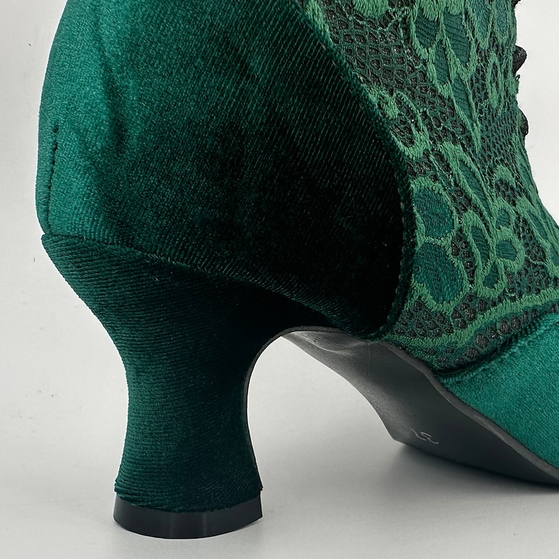 Women's Victorian Green Lace Ankle Boots with Ribbon Ties - Perfect for Vintage Themed Events and Costume Parties4