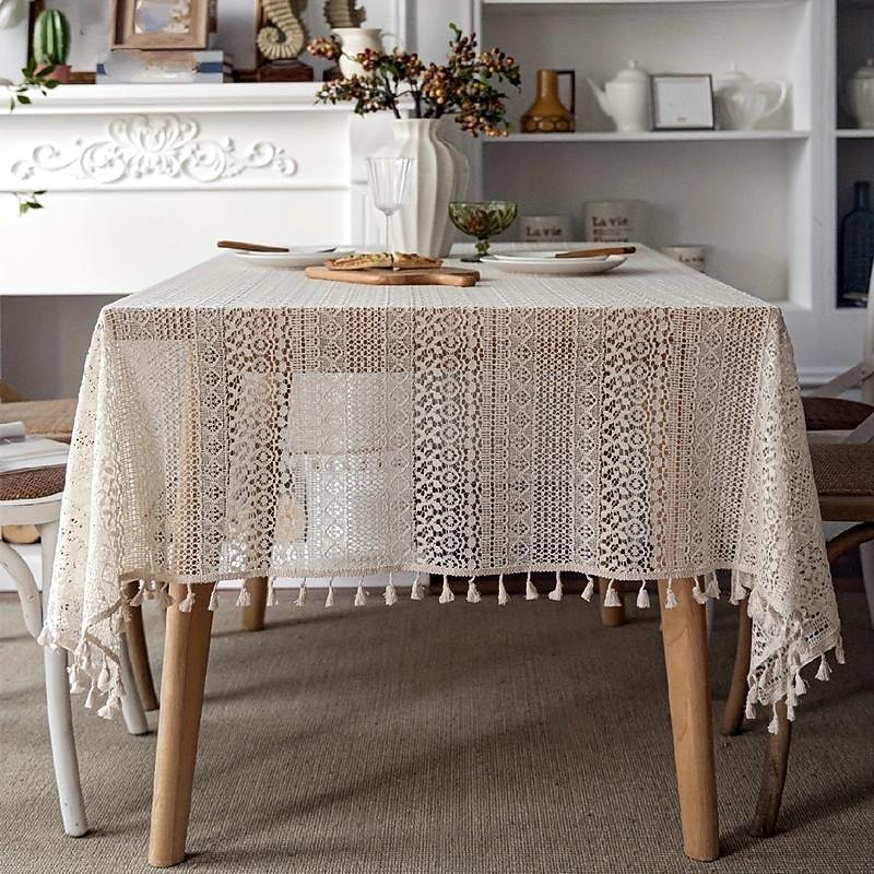 1pc Bohemian Chic Crochet Lace Tablecloth, Farmhouse Style Retro Hollow Out Tablecloth, Suitable For Kitchen Dining, Buffet Table, Holiday Dinner, Party, Banquet, Restaurant, Wedding Food Tablecloth