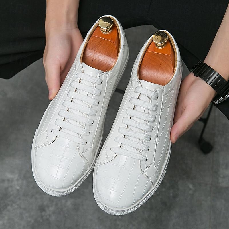 Men's White Crocodile Pattern Casual Sneakers – Stylish Lace-Up Shoes for Daily Wear and Fashionable Outings2