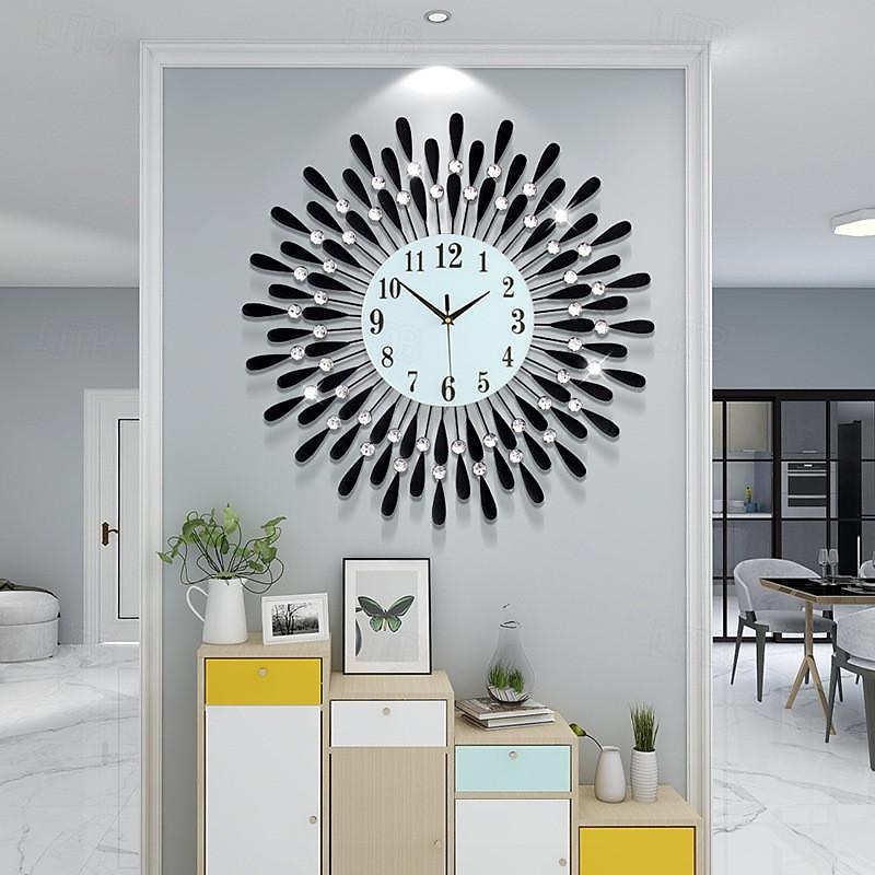 Large Wall Clock Metal Decorative Silent Non-Ticking Big Clocks Modern Home Decorations for Living Room Bedroom Dining Room Office