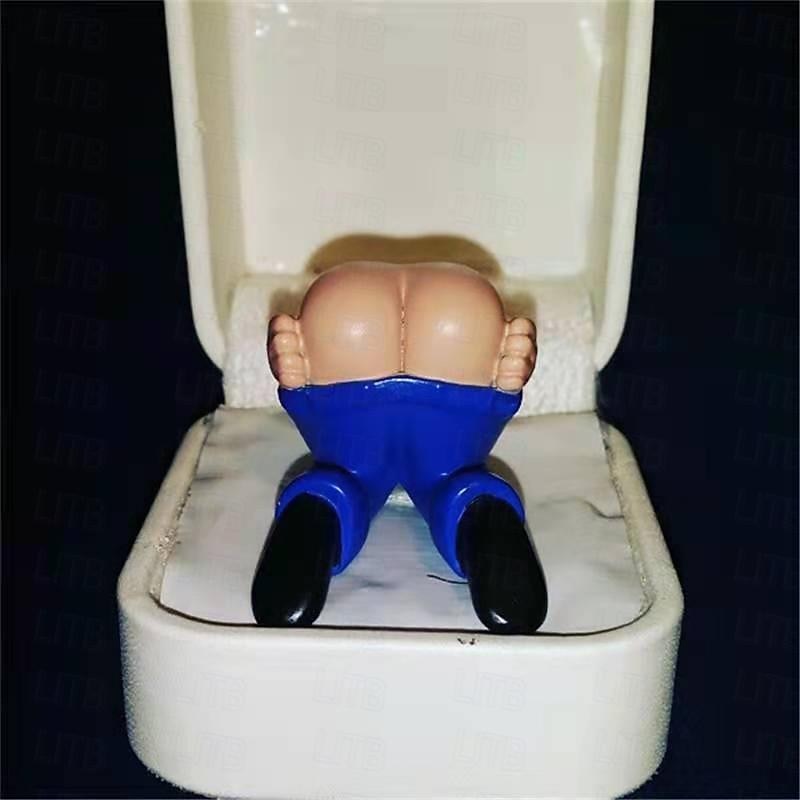 Wedding Ring Prank Farting Doll Pants Off Handicraft2