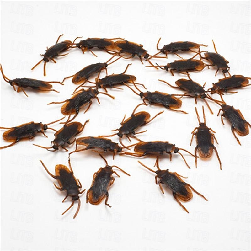 12pcs Realistic Simulation Plastic Fake Cockroach Roach Novelty Bugs Joke Toys For April Fool's Day4