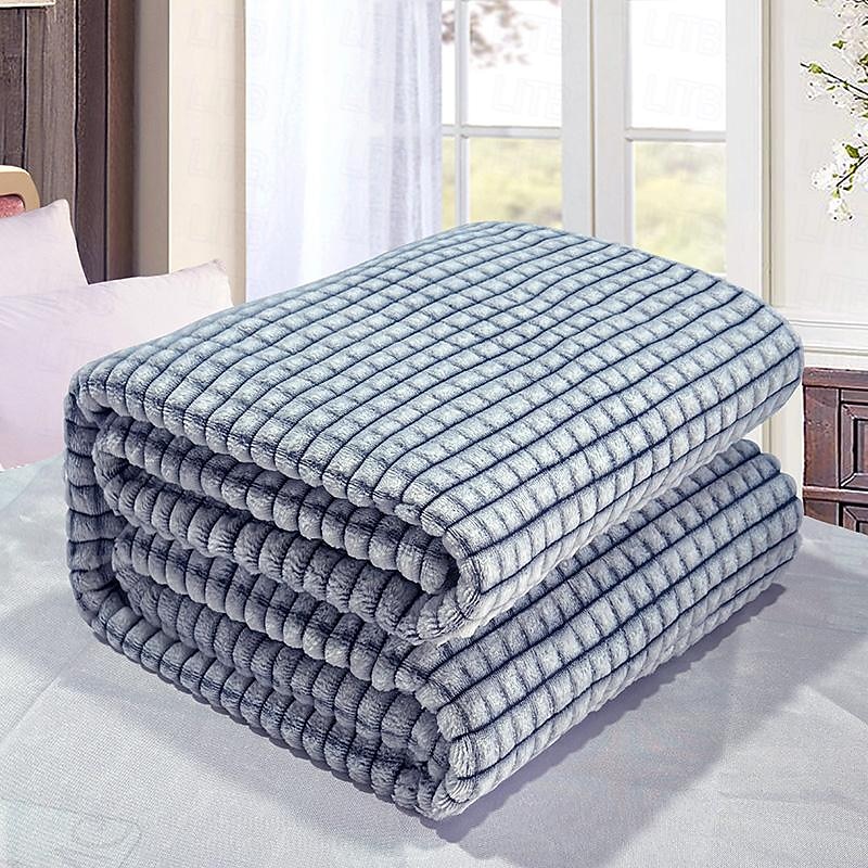 Thickened Solid Color Pineapple Checked Flannel Blanket Coral Velvet Sofa Cover Blanket Air Conditioning Blanket Nap Blanket