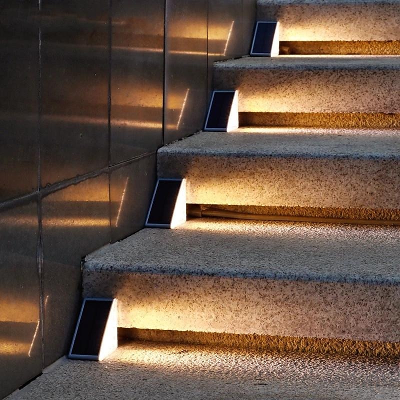 Outdoor IP67 Waterproof Solar Step Light Outdoor Stair Lights LED Lens Design Super Bright Anti-theft Stair Light Decor Lighting For Garden Deck Garden Lamp Landscape Lights 1X 2X2