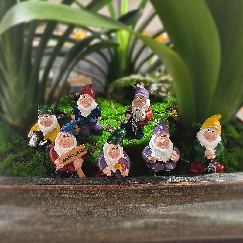 Set of Seven Dwarf Figurines - Home and Garden Décor, Perfect for Pot Decoration, Resin Craftsmanship Collection4