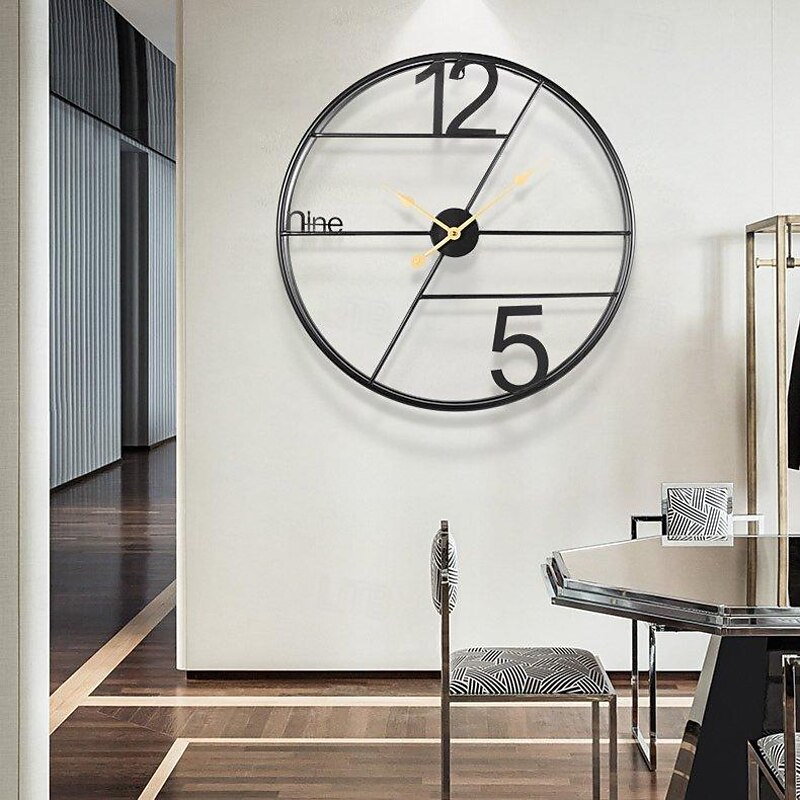 Creative Wrought Iron Wall Clock Living Room Light Luxury Art Home Gift Decoration Wall Clock Simple Wall Clock 60CM3
