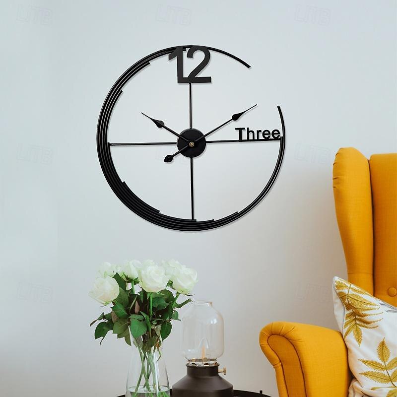 Nordic Modern Light Luxury Wall Clock Fashion Simple Metal Mute Hanging Clock Home Living Room Creative Pendant Watch Decor 60 cm