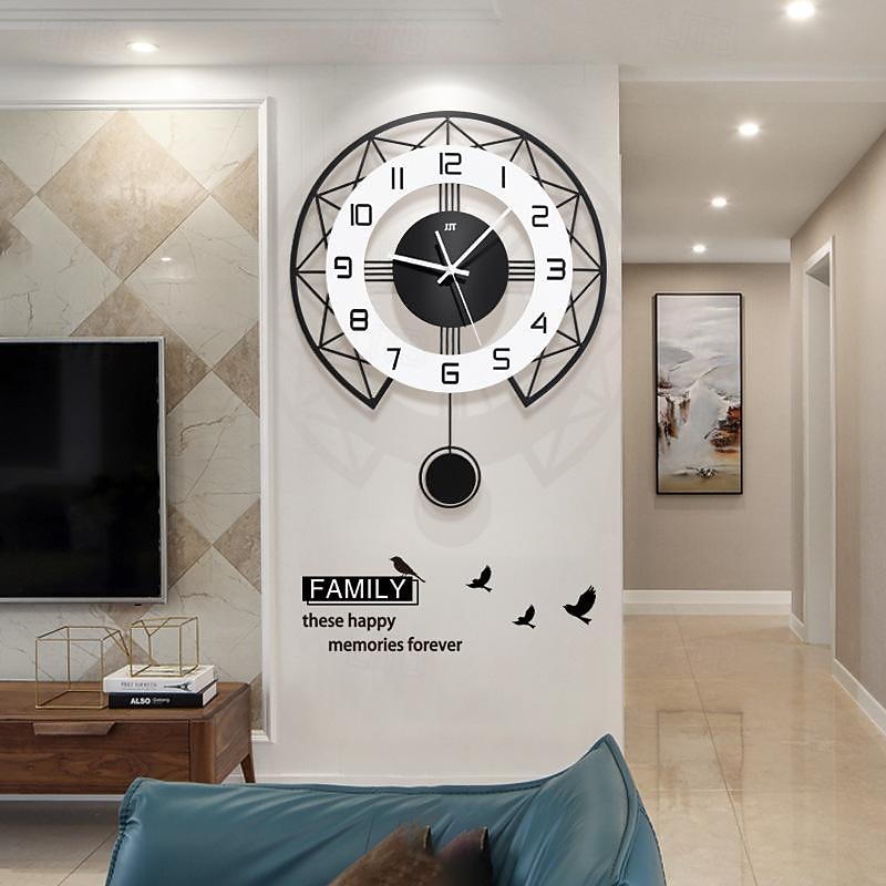 Black&White Modern Wall Clock 3D Hollow Design Pendulum Silent Metal Pointer Display Round Hanging Clock Living Room Wall Decor 35 43 50 cm3