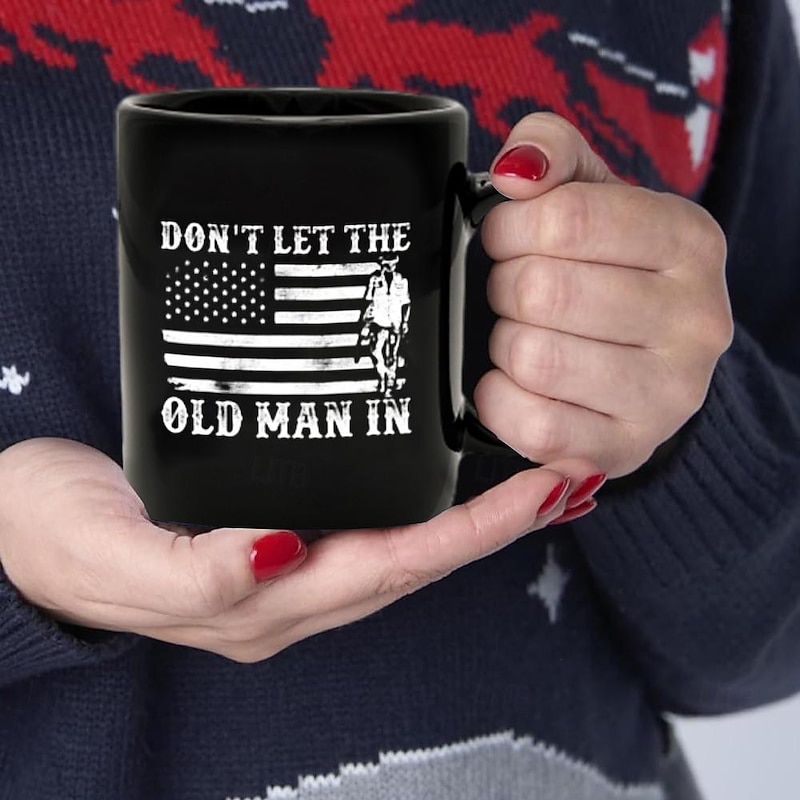 Father's Day Mugs Graphic Independence Day Old Man Retro Vintage Casual Street Style Funny Coffe Mugs For Man Husband Dad2