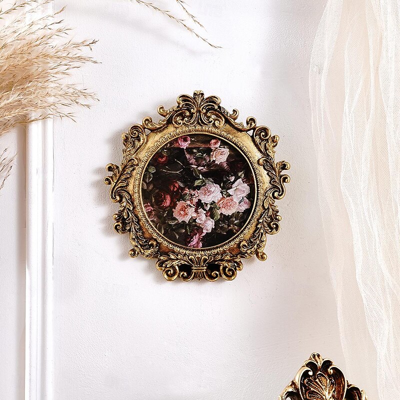 1PC A Circular Decorative Photo Frame With European Retro Golden Lace Decoration Comes With A Random Inner Paper Suitable for Photo Display and Home Decoration Photography As A Shooting Prop4