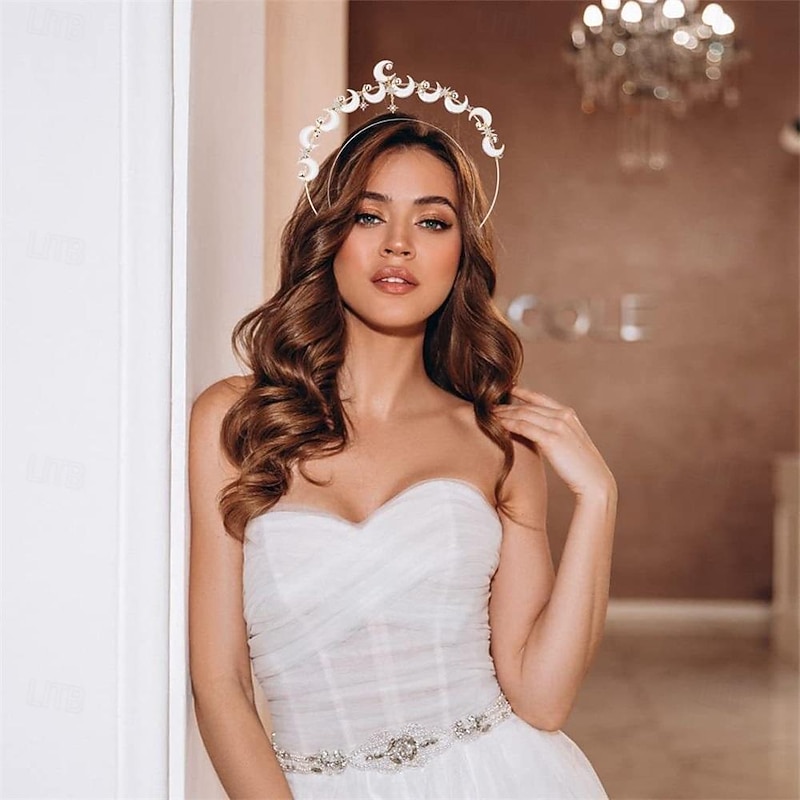 Bride's Halo Hairband Exotic Charm Goddess Rhinestone Crown Butterfly Moon And Star Headwear2