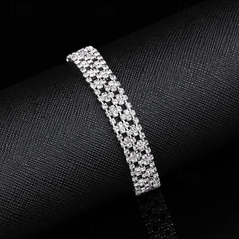 Women's Chain Bracelet Classic Wedding Fashion Personalized Simple Copper Bracelet Jewelry Silver / Gold For Office Sport Date Mother's Day Festival2