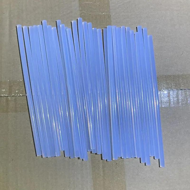 1KG Transparent and Super Sticky Hot Melt Adhesive Stick Environmentally Friendly and Odorless Heat Capacity Adhesive Stick Adhesive Strip 7*200MM4