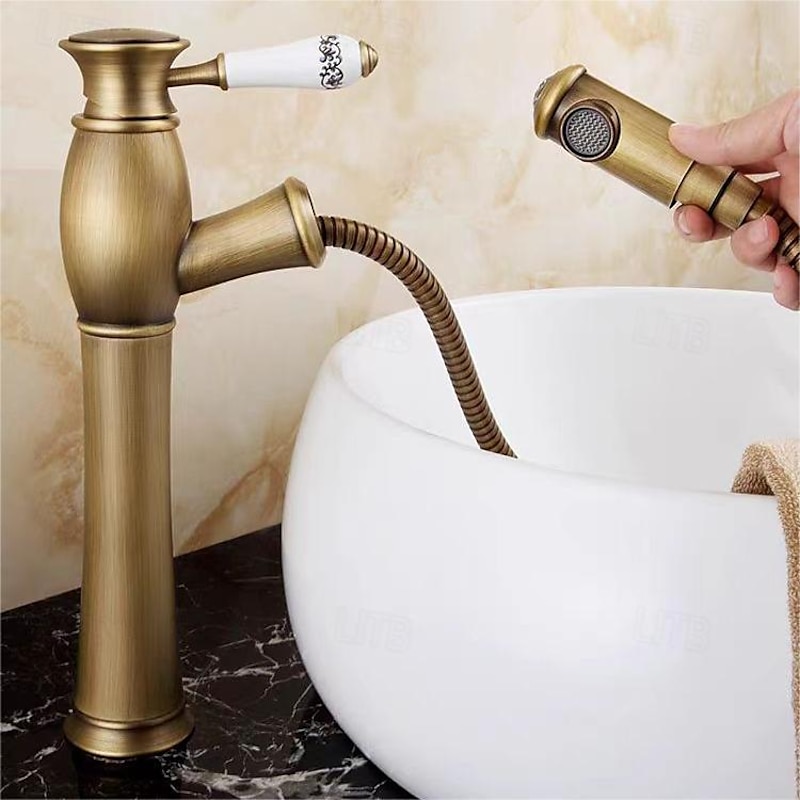 Bathroom Sink Faucet - Pull out Antique Brass Centerset Single Handle One HoleBath Taps2