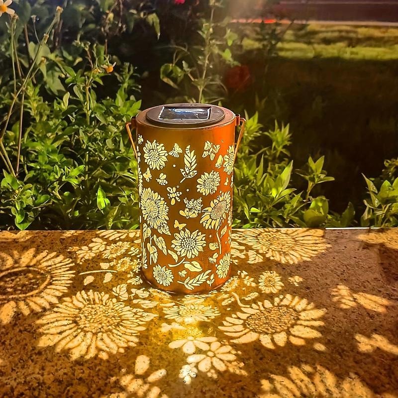 1pc Solar Outdoor Hanging Lanterns, Sunflower Element Solar Lights, Outdoor Waterproof Garden Lights, Metal Lanterns, Solar Table Lamps LED Lights Suitable for Gardens, Courtyards, Lawns, Aisles2