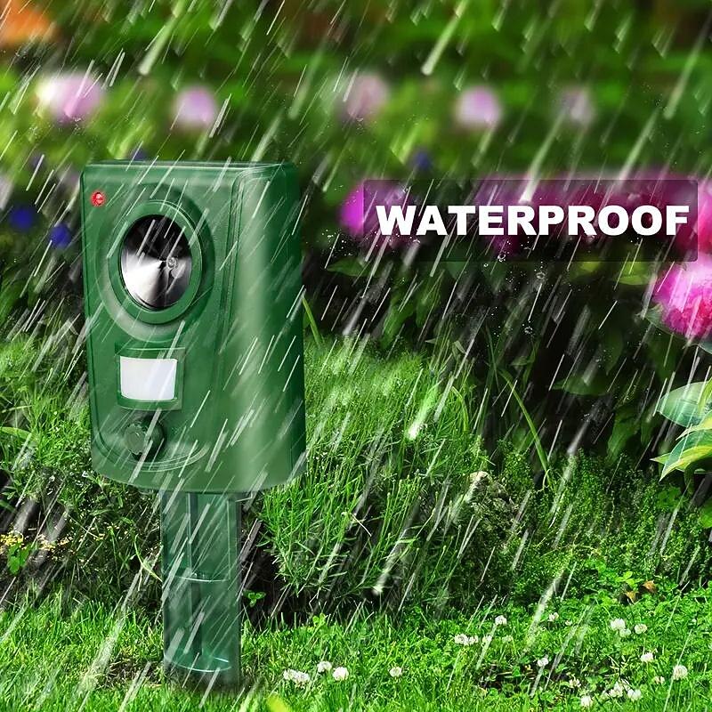 Solar-Powered Ultrasonic Animal Repeller -Waterproof MotionSensor Deterrent for Cats Dogs Birds and Wildlife in Gardens &Outdoors3