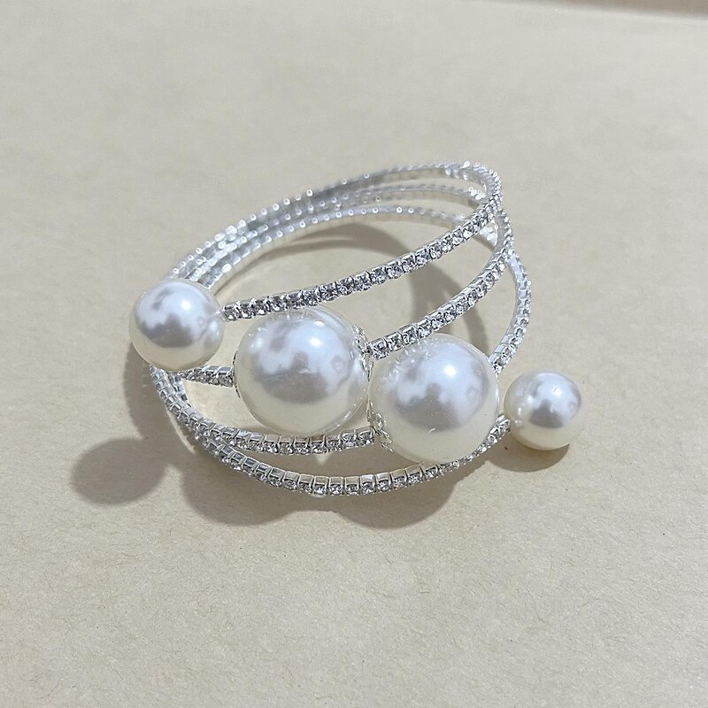 Women's Cuff Bracelet Fancy Fashion Fashion Luxury Alloy Bracelet Jewelry Silver / Gold For Party Evening Gift Date Birthday3