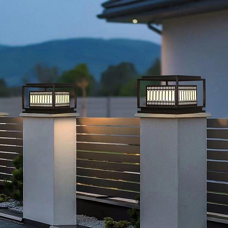 Modern Post Light Fixture Waterproof Landscape Path Lights E27 Deck Fence Post Cap Lamp with Acrylic Shade Square Galvanized Sheet Pillar Lamp 110-240V4
