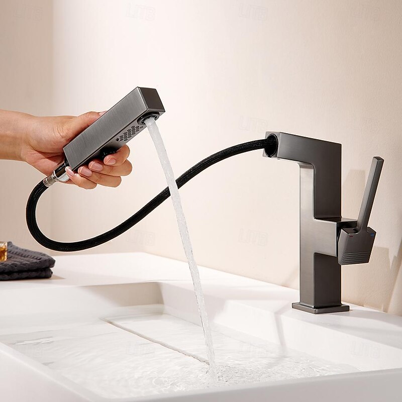 Bathroom Sink Faucet - Pull out / Classic / Pullout Spray Chrome / Nickel Brushed / Electroplated Centerset Single Handle One HoleBath Taps4