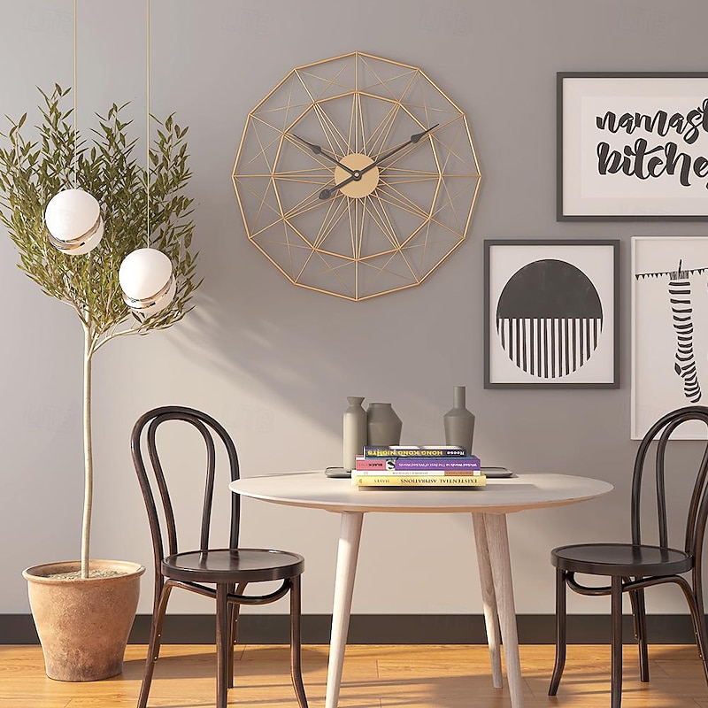 Retro Nordic Type Iron Art Large Silent Hanging Wall Clock Mute Hanger Clocks Home Living Room Bedroom Decoration Accessories 50 / 60 cm Gold Black2
