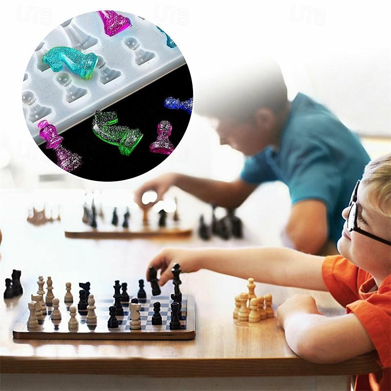 DIY Silicone Resin Chess Mold Jewelry Pendant Making Tool Mould Craft Handmade3