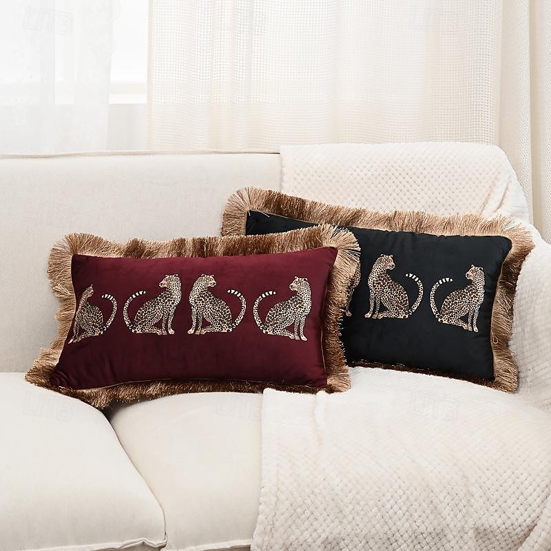 1 pcs Velvet Pillow Cover, Animal Vintage Rectangular Square Traditional Classic4