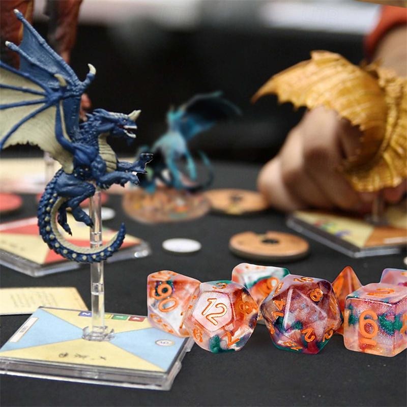 2PCS Dropping Resin Polyhedral Dice Keychain DIY Running Group Board Game Dice Silicone Mold2