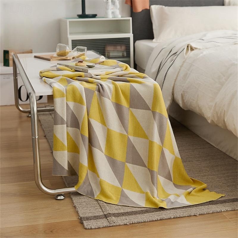 Cooling Blanket 100% Rayon Derived from Bamboo Cool Summer Blanket for Hot Sleepers Ice Silk Sofa Blanket Nap AC Blanket Soft Comfy Lightweight