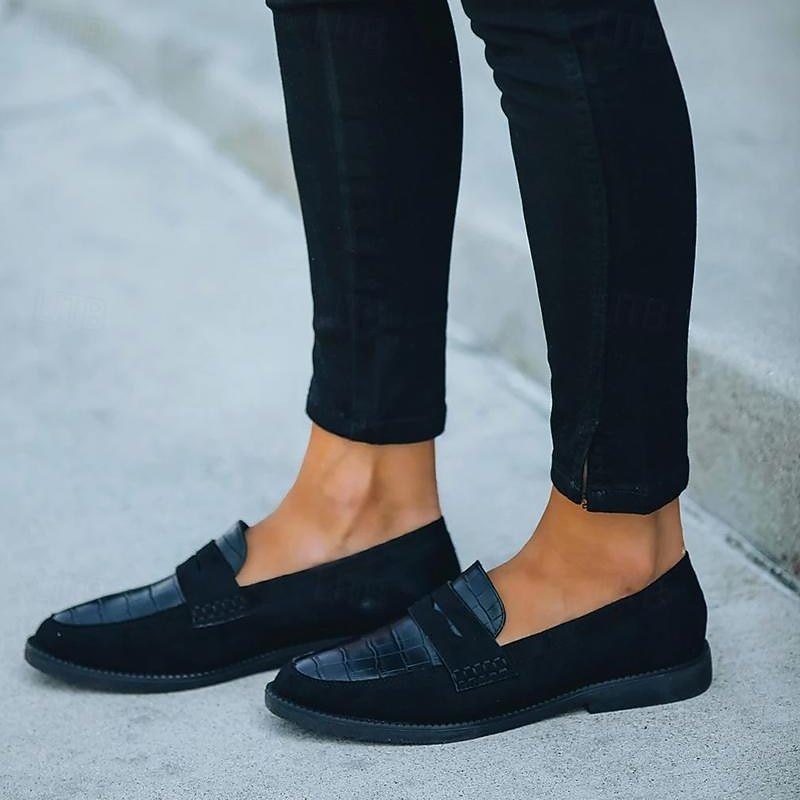 Black Casual Slip-On Loafers for Women – Comfortable Suede and Crocodile Pattern Design, Stylish Everyday Footwear4
