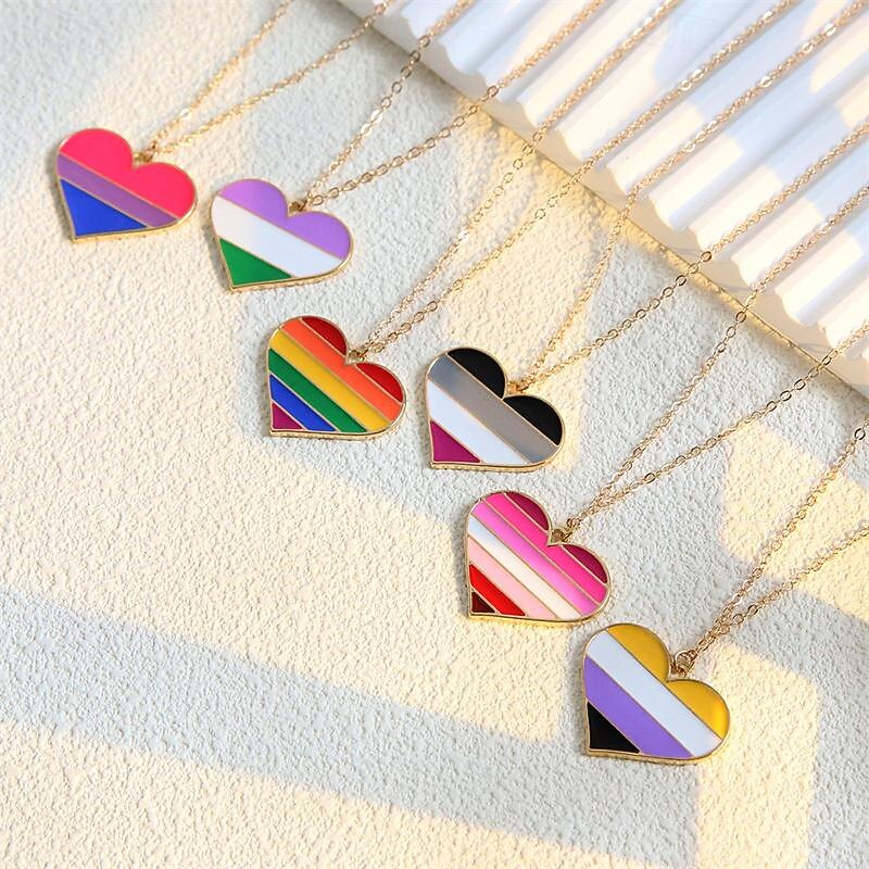 Pride Moon Rainbow Love Shaped Pendant Necklace Personalized Fashion Simple Homosexual Single Layer Neckchain4